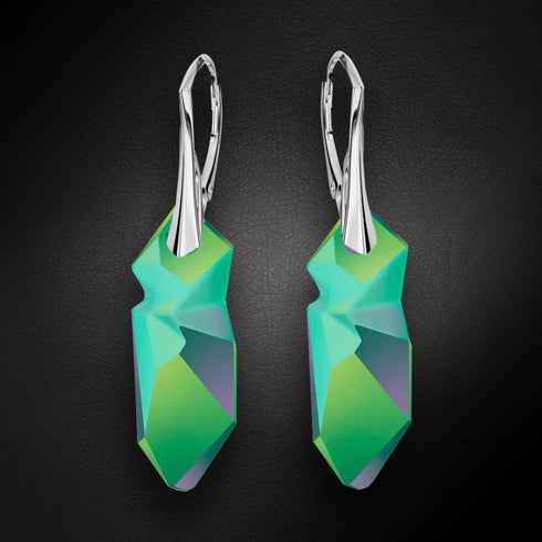 Sudraba auskari "Kaputt (Scarabaeus Green)" ar Swarovski™ kristāliem